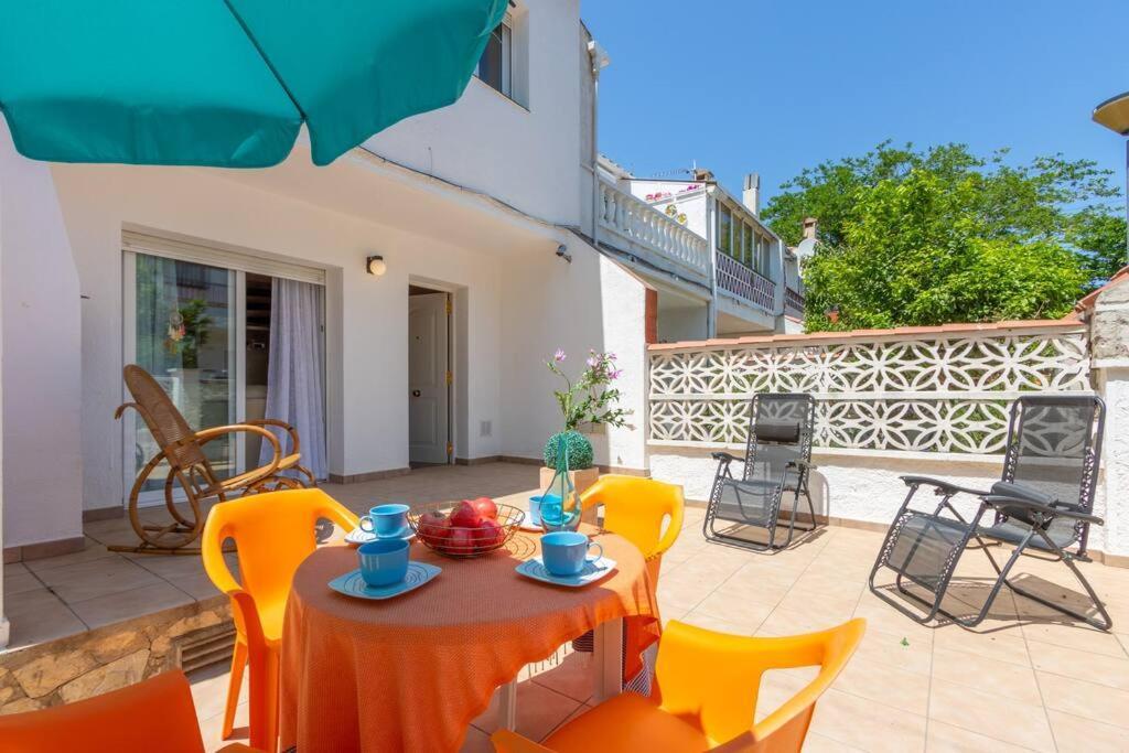 Casa Con Barbacoa, A 5 Minutos Del Centro Y El Mar En Coche, Trabuc Villa Empuriabrava Exterior photo